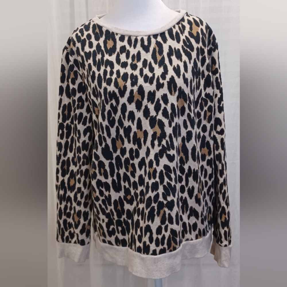 Liz Claiborne 100% Cotton Leopard Print Sweatshirt